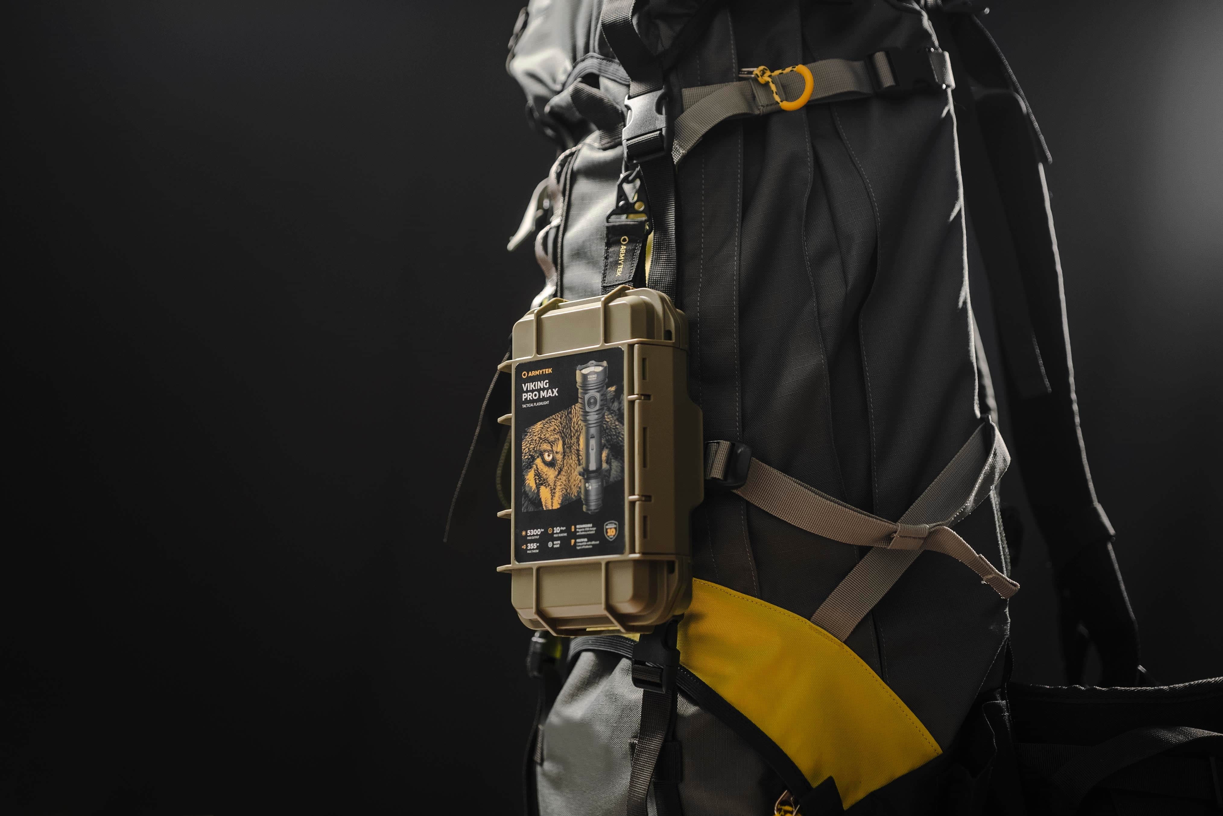 Armytek Viking Pro Max Magnet USB - Warm - Image 4