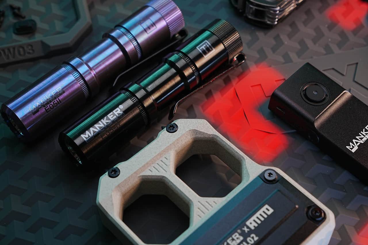 Manker E05 II Titanium DLC Black - Image 6
